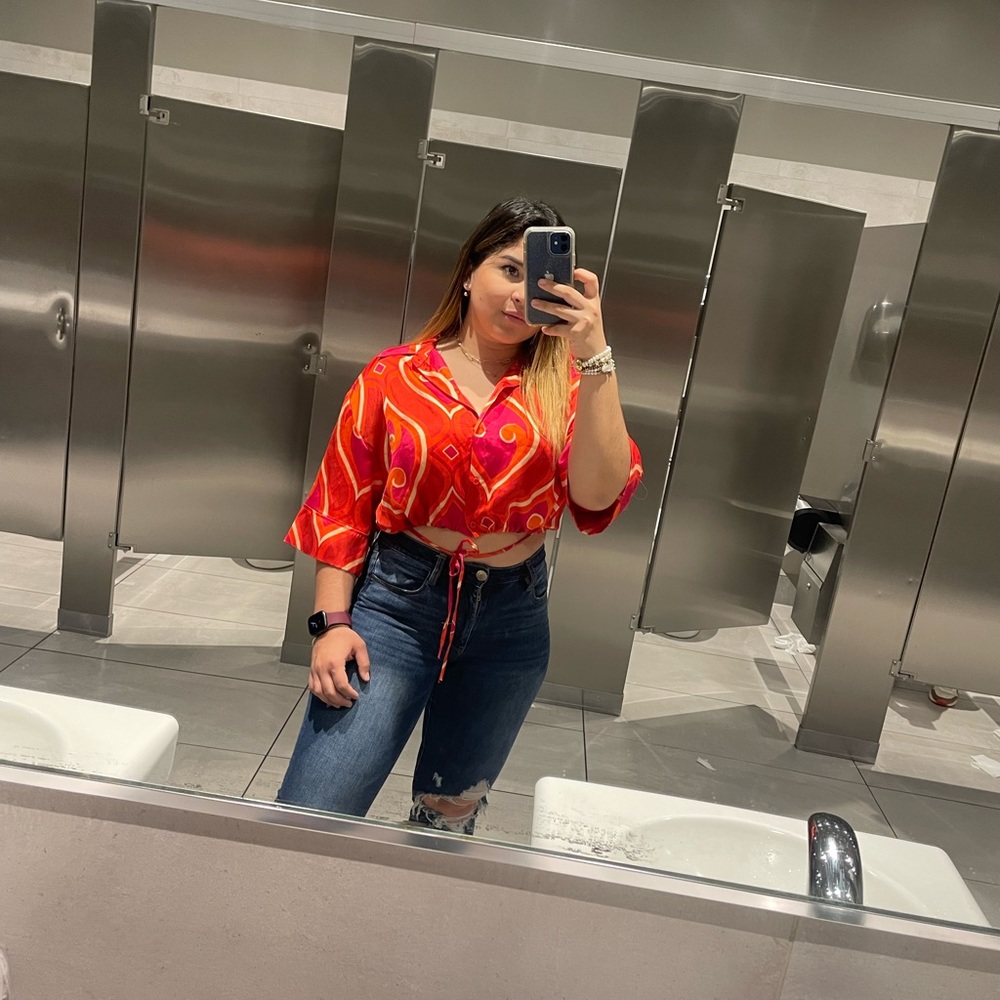 Meet your Posher, Andrea marcela